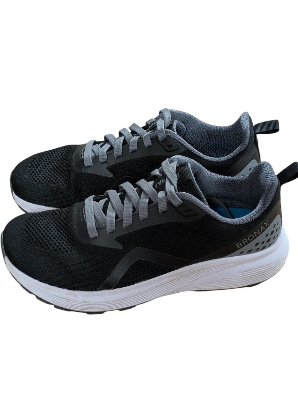 Bronax Wide Toe Box Road Running Sneakers Black Unisex Sizing 40